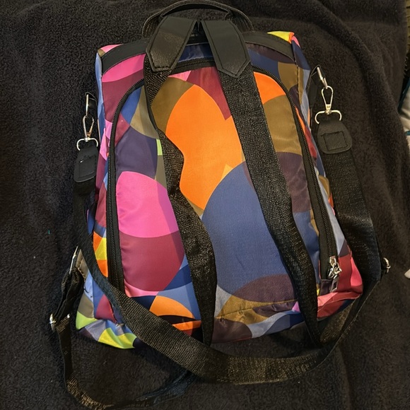 Colorful medium size backpack multiple colors with straps - Picture 5 of 6